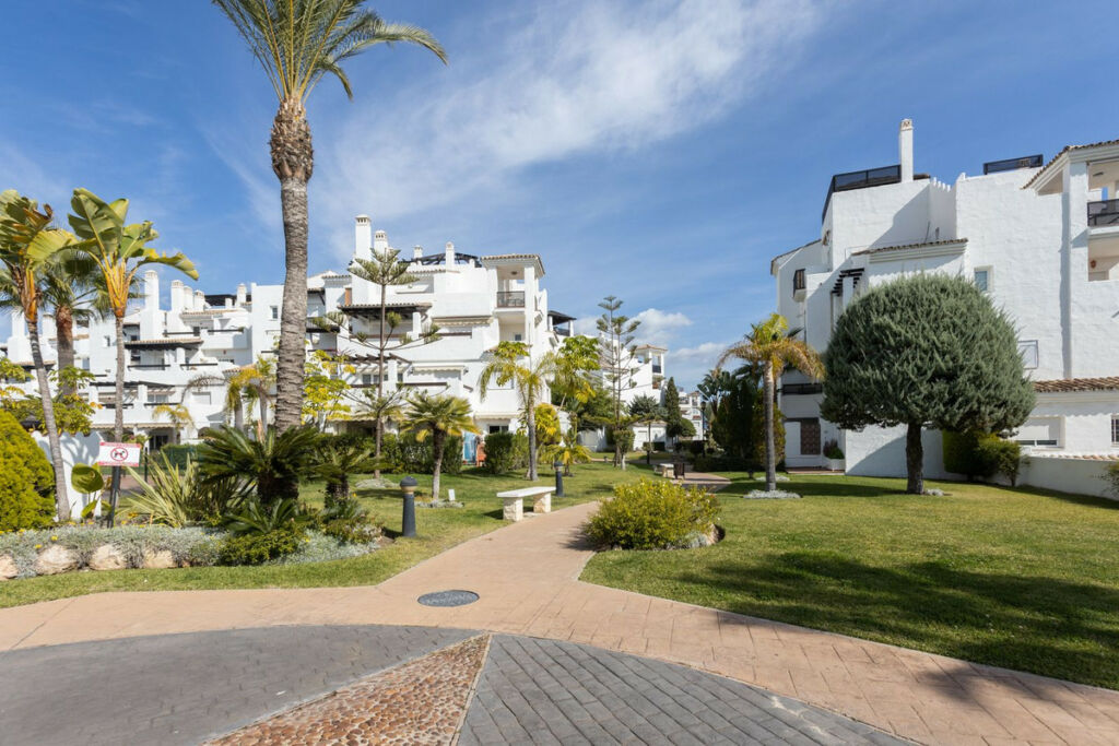 Ground Floor Apartment San Pedro de Alcántara Málaga - image 24