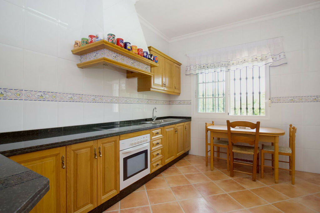 Detached Villa Alhaurín el Grande Málaga - image 24
