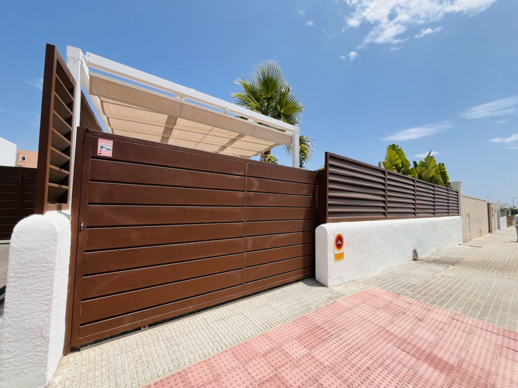 Detached Villa Torrevieja Alicante - image 24