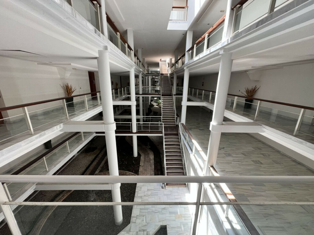 Middle Floor Apartment Benahavís Málaga - image 24