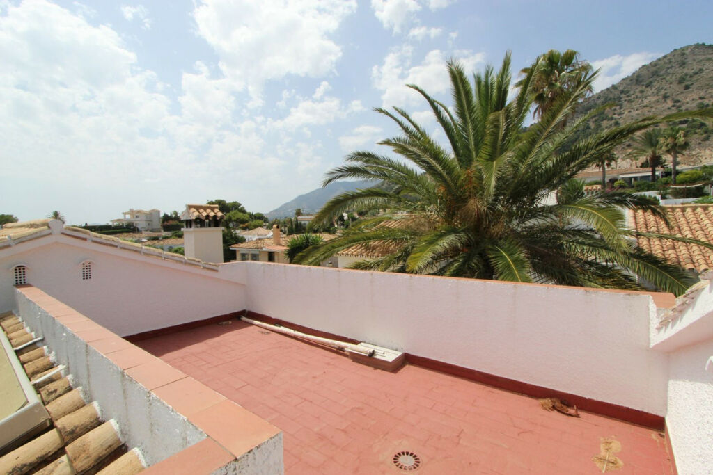 Detached Villa La Capellania Málaga - image 24