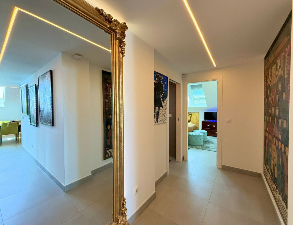 Penthouse La Duquesa Málaga - image 24
