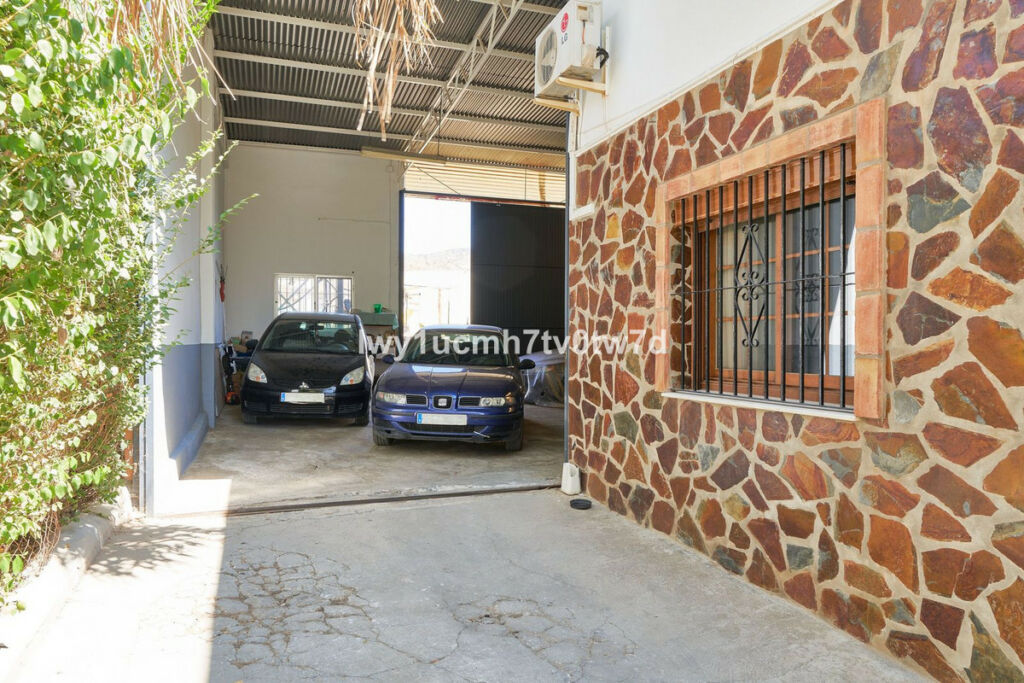 Detached Villa Alhaurín de la Torre Málaga - image 24