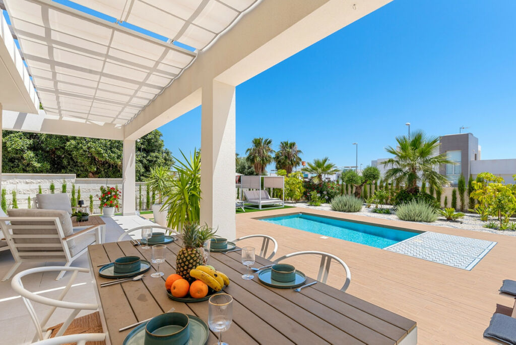 Detached Villa Ciudad Quesada Alicante - image 24