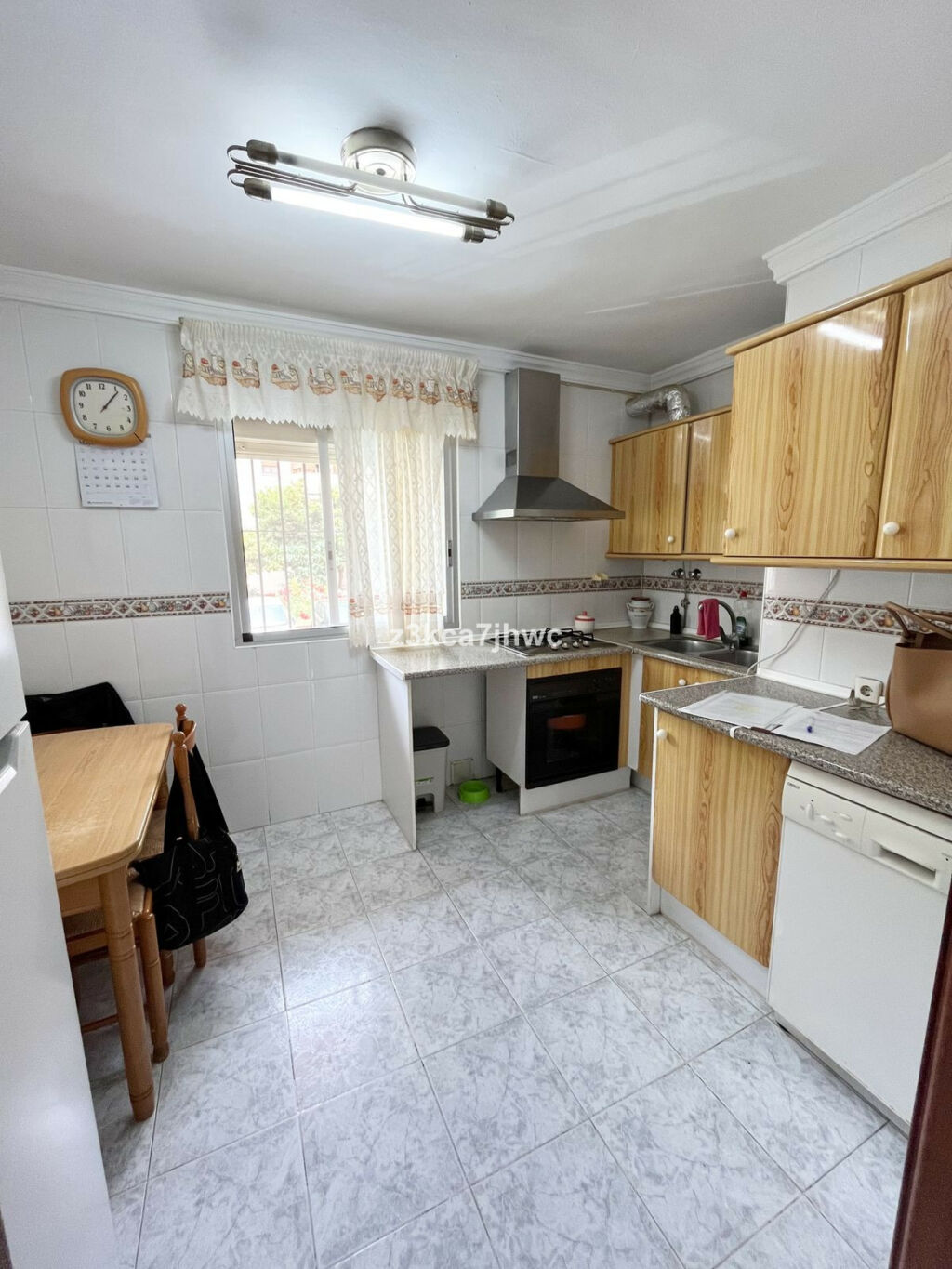 Ground Floor Apartment Estepona Málaga - image 2