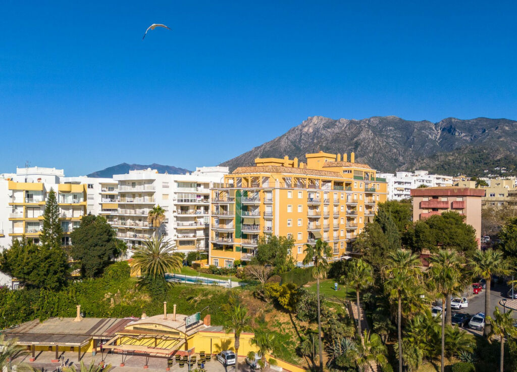 Middle Floor Apartment Marbella Málaga - image 24