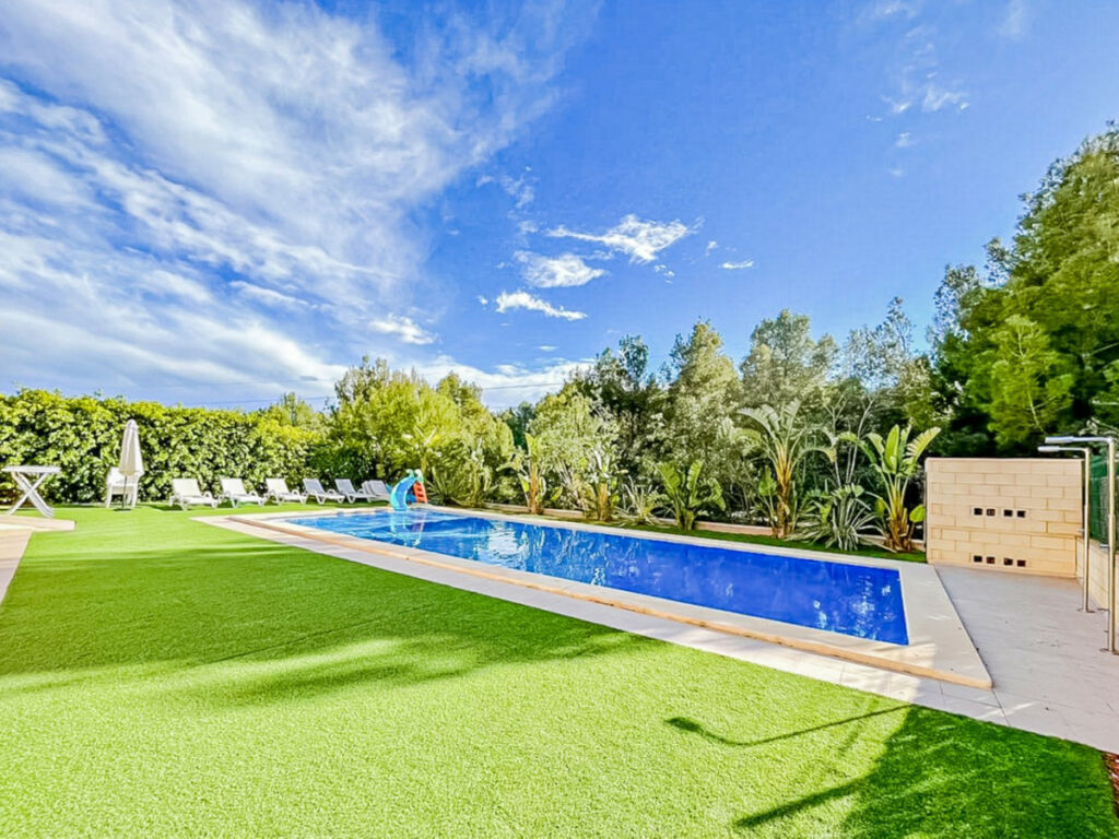 Detached Villa La Nucia Alicante - image 24
