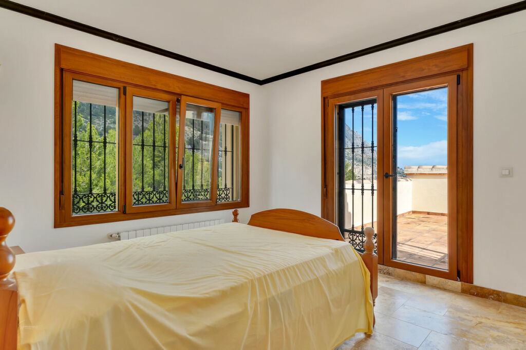 Detached Villa Beniarbeig Alicante - image 24