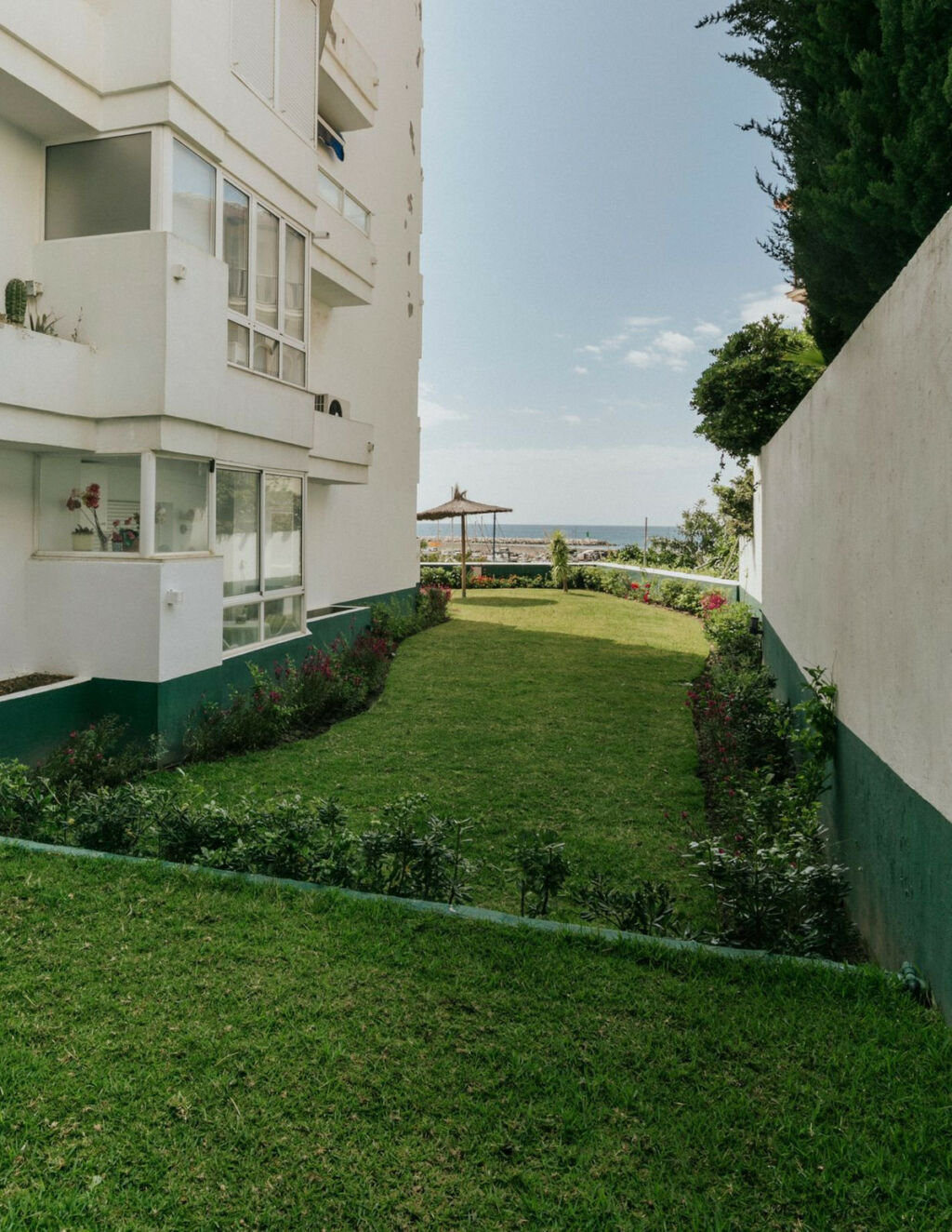 Ground Floor Apartment Estepona Málaga - image 24