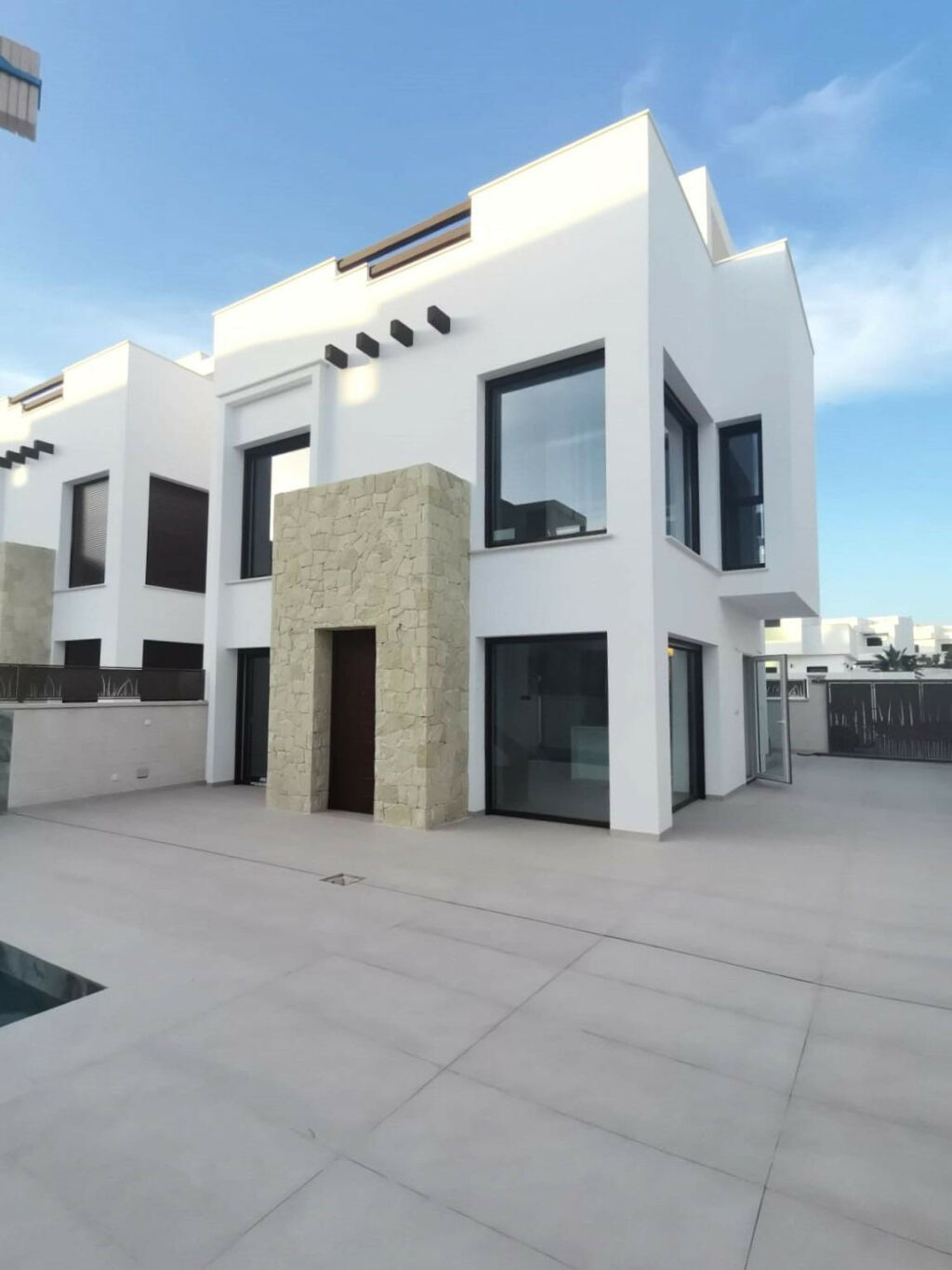 Detached Villa Los Montesinos Alicante - image 24