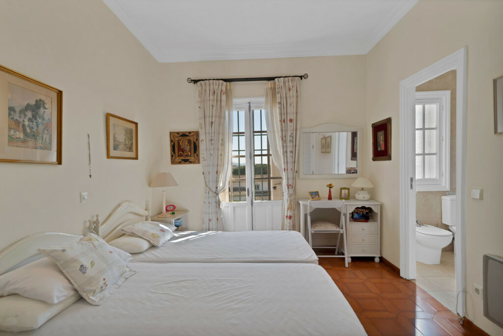 Detached Villa Las Brisas Málaga - image 25