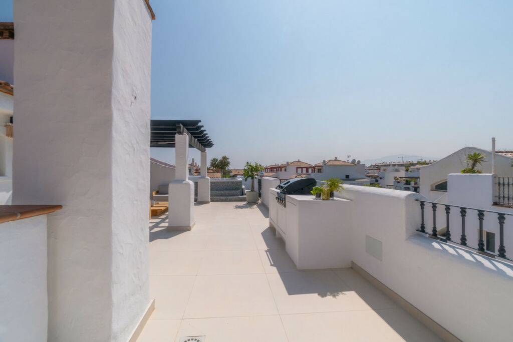 Penthouse San Pedro de Alcántara Málaga - image 25