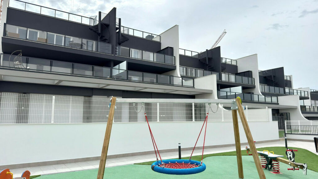 Townhouse Finestrat Alicante - image 25