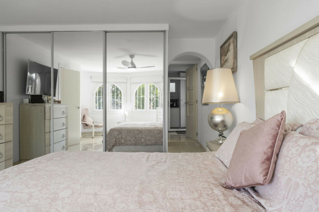 Detached Villa Mijas Málaga - image 25