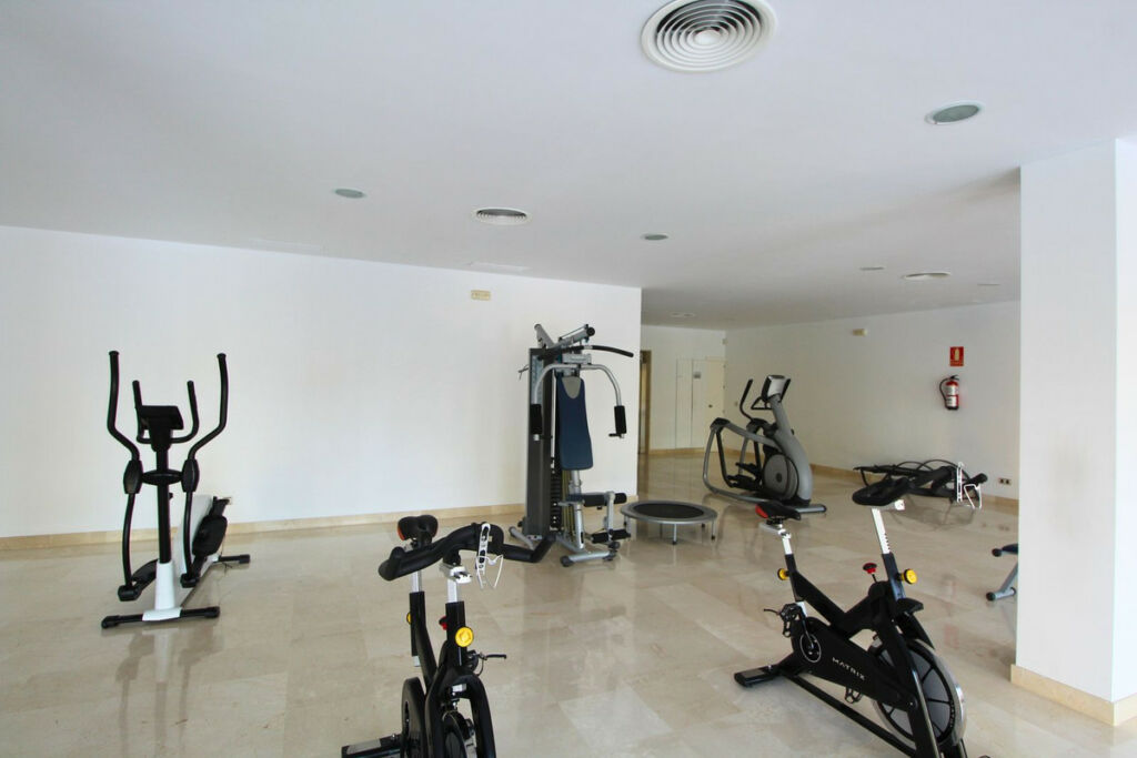Middle Floor Apartment San Roque Club Cádiz - image 25