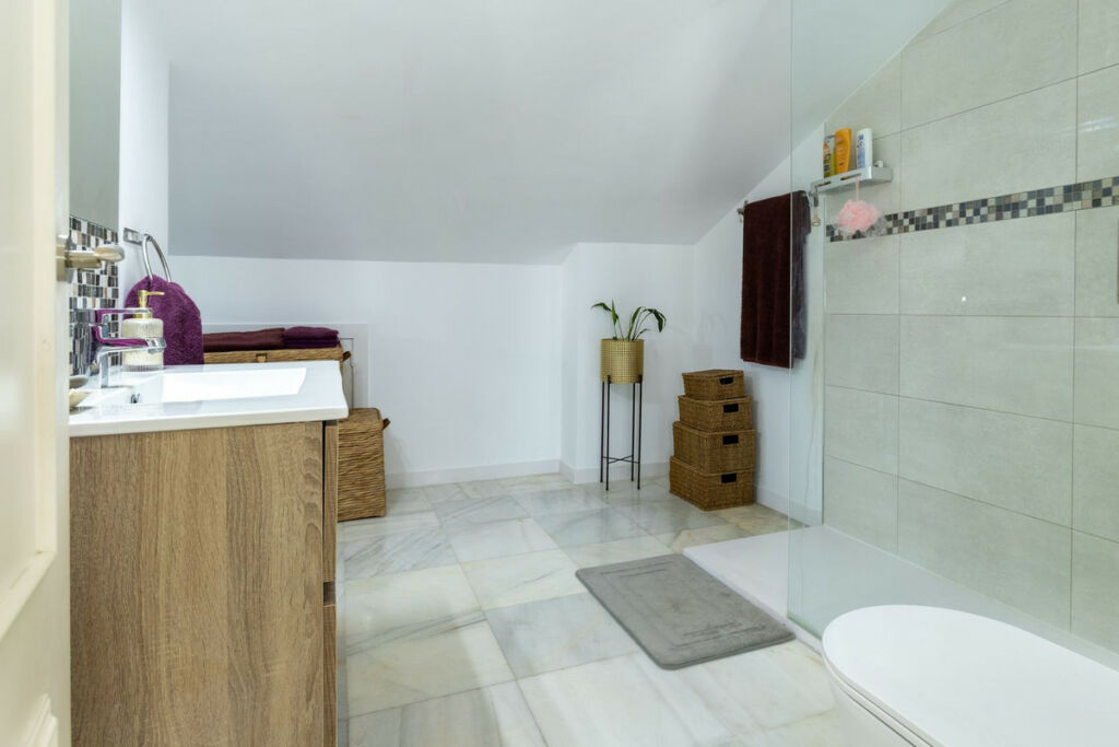 Townhouse Montemar Málaga - image 25