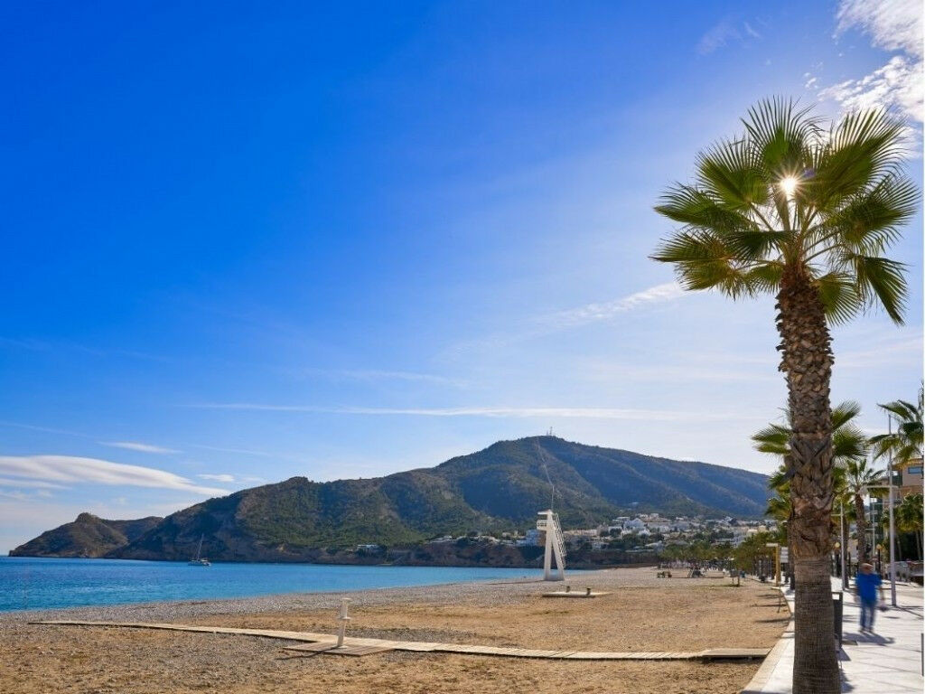 Detached Villa Albir Alicante - image 25