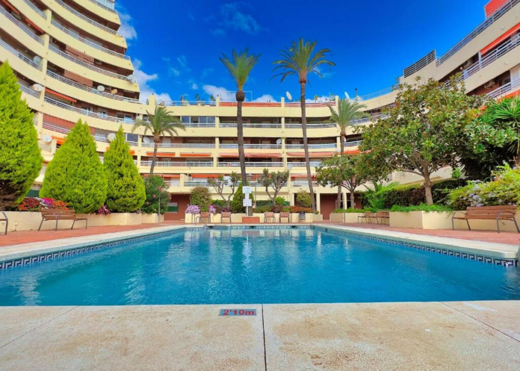 Middle Floor Apartment Marbella Málaga - image 25