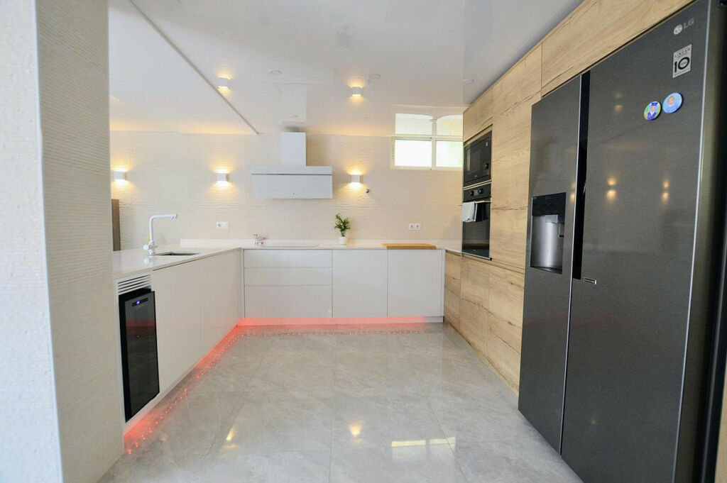 Detached Villa Los Altos Alicante - image 25