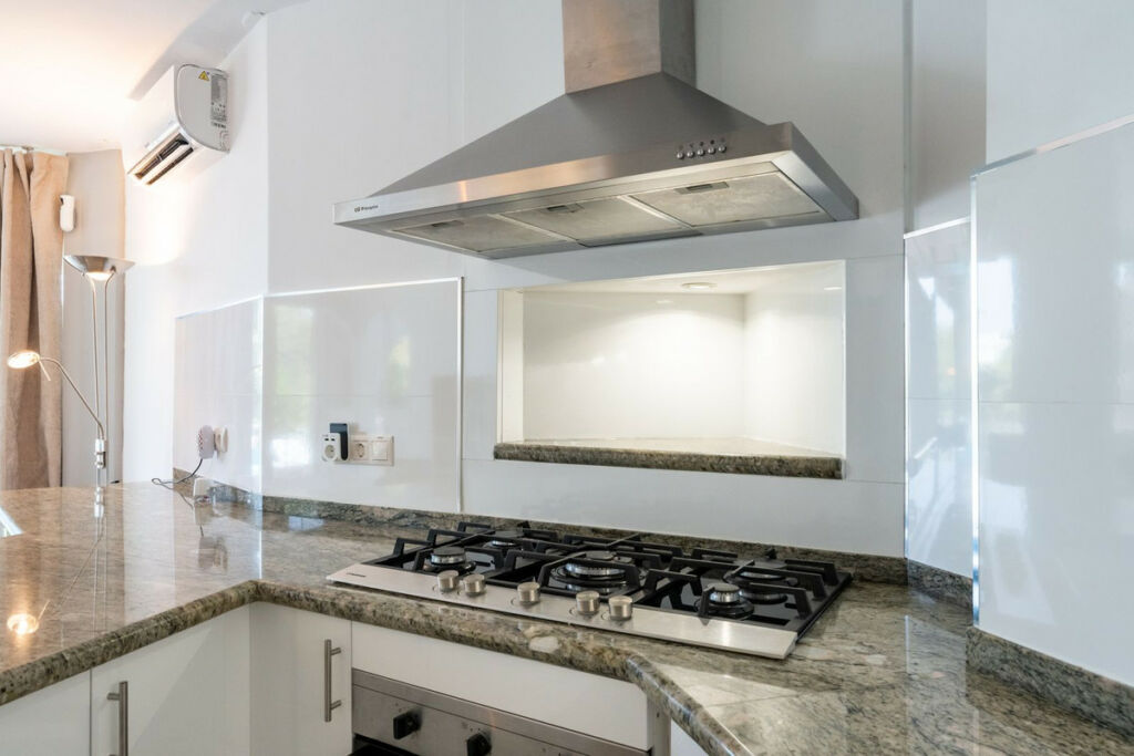 Detached Villa Calahonda Málaga - image 25