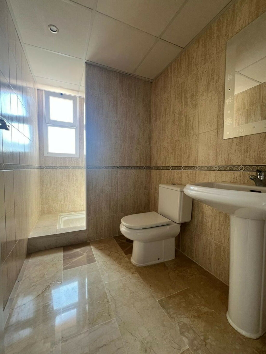 Middle Floor Apartment Calahonda Málaga - image 25