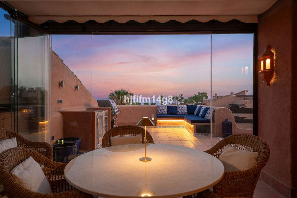 Penthouse Estepona Málaga - image 25