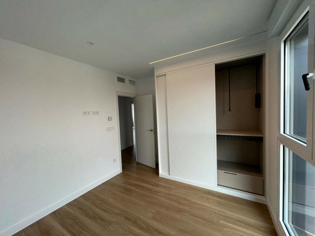 Middle Floor Apartment Benidorm Alicante - image 25