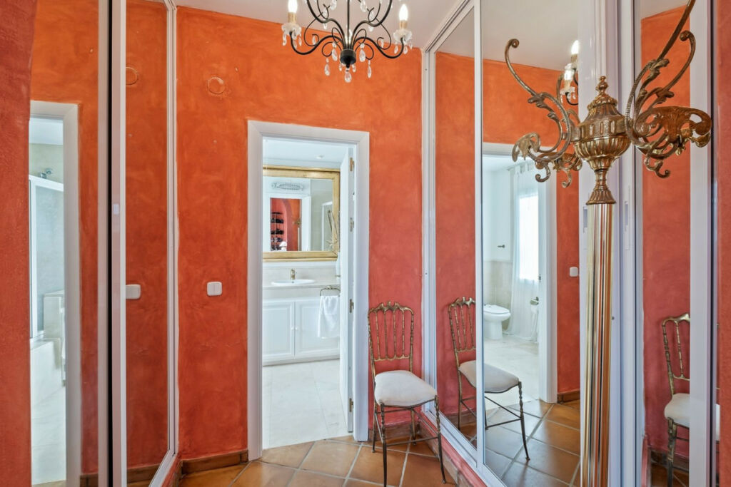 Detached Villa Reserva de Marbella Málaga - image 25