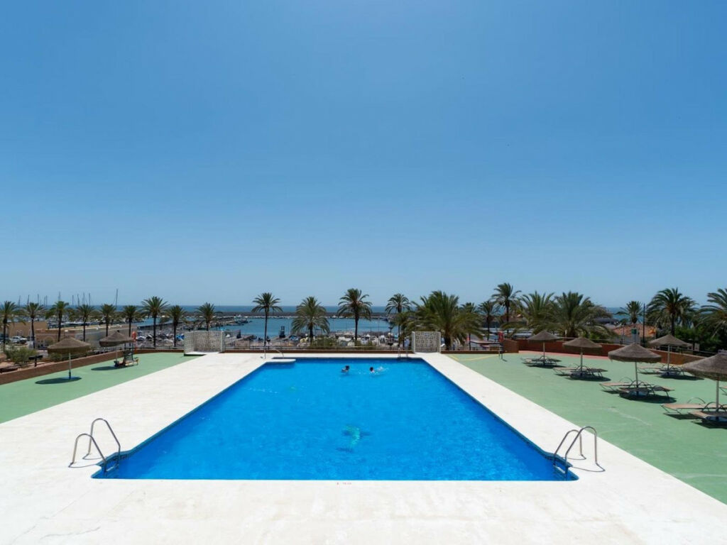 Middle Floor Apartment Fuengirola Málaga - image 25