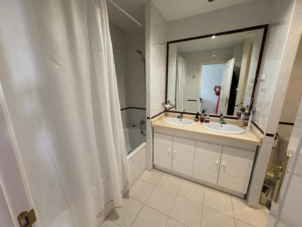 Top Floor Apartment Miraflores Málaga - image 25
