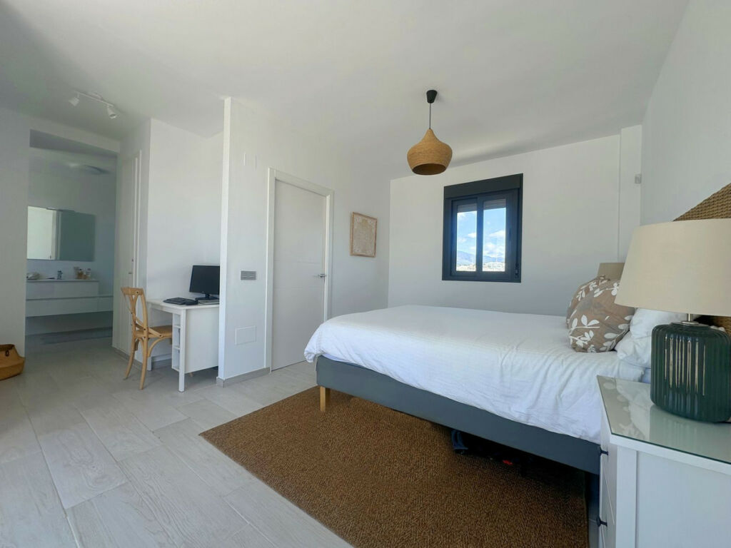 Penthouse Estepona Málaga - image 26