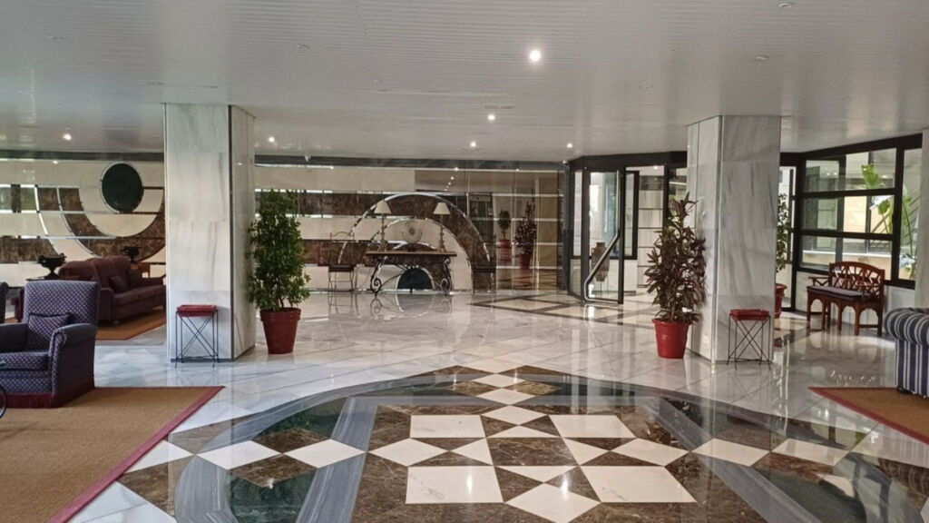 Middle Floor Apartment Marbella Málaga - image 24