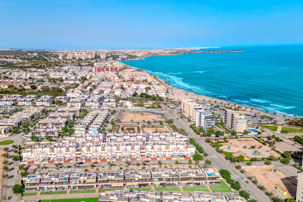 Penthouse Mil Palmeras Alicante - image 25