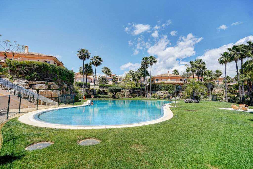 Semi-Detached House Riviera del Sol Málaga - image 26