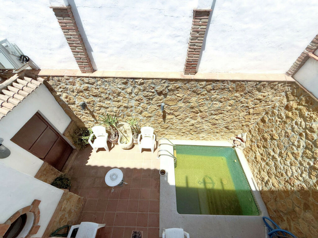 Townhouse Guadiaro Cádiz - image 26