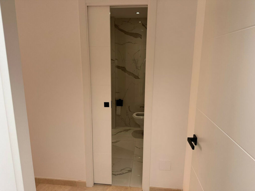 Top Floor Apartment New Golden Mile Málaga - image 25