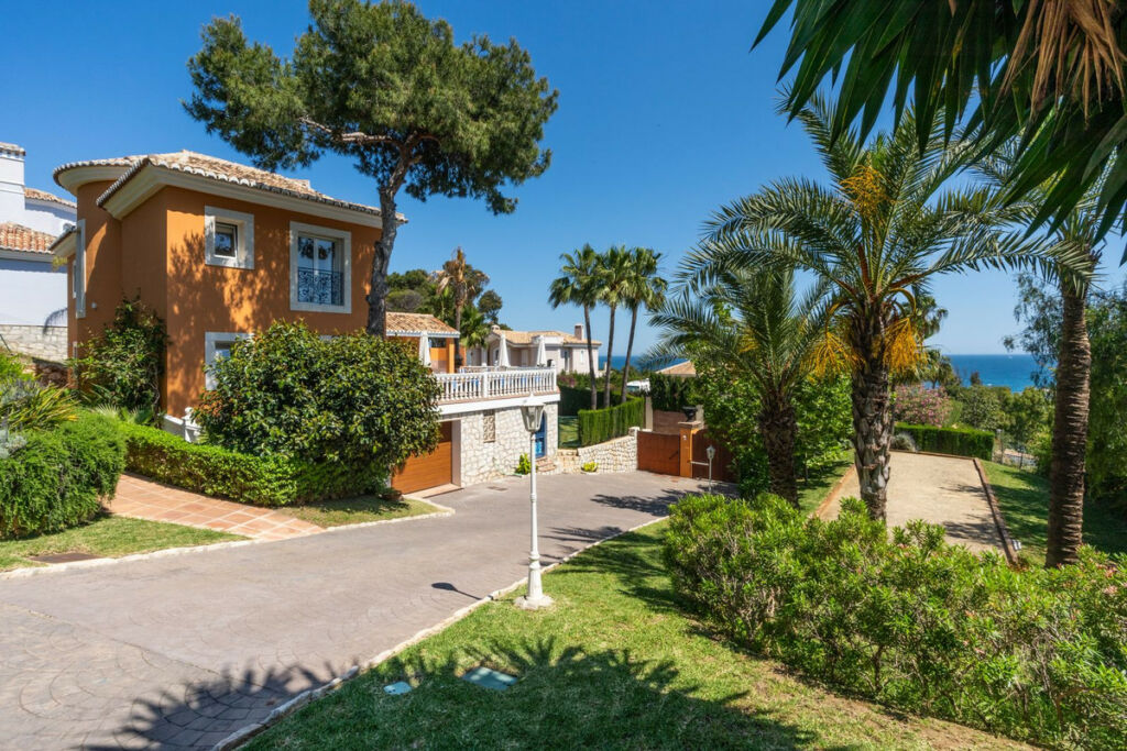 Detached Villa La Cala de Mijas Málaga - image 26