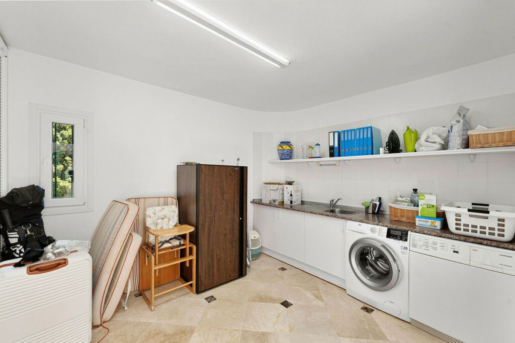 Townhouse Nueva Andalucía Málaga - image 26