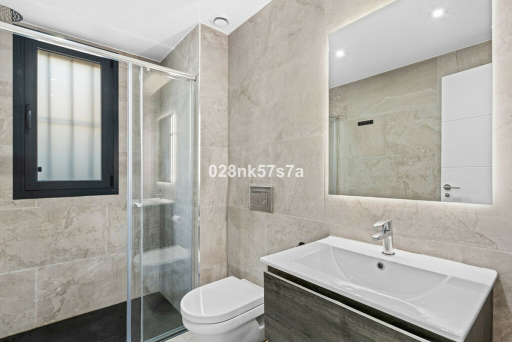 Detached Villa Lomas de Cabo Roig Alicante - image 26