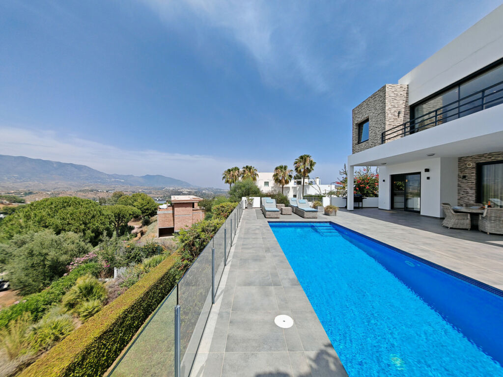 Detached Villa La Cala Golf Málaga - image 26