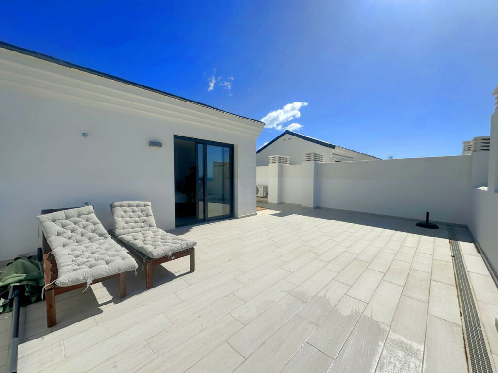 Penthouse Estepona Málaga - image 27
