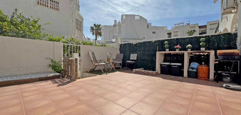 Bungalow Torrevieja Alicante - image 26