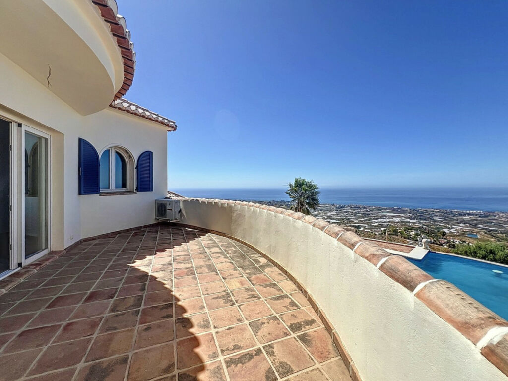 Detached Villa Algarrobo Málaga - image 26