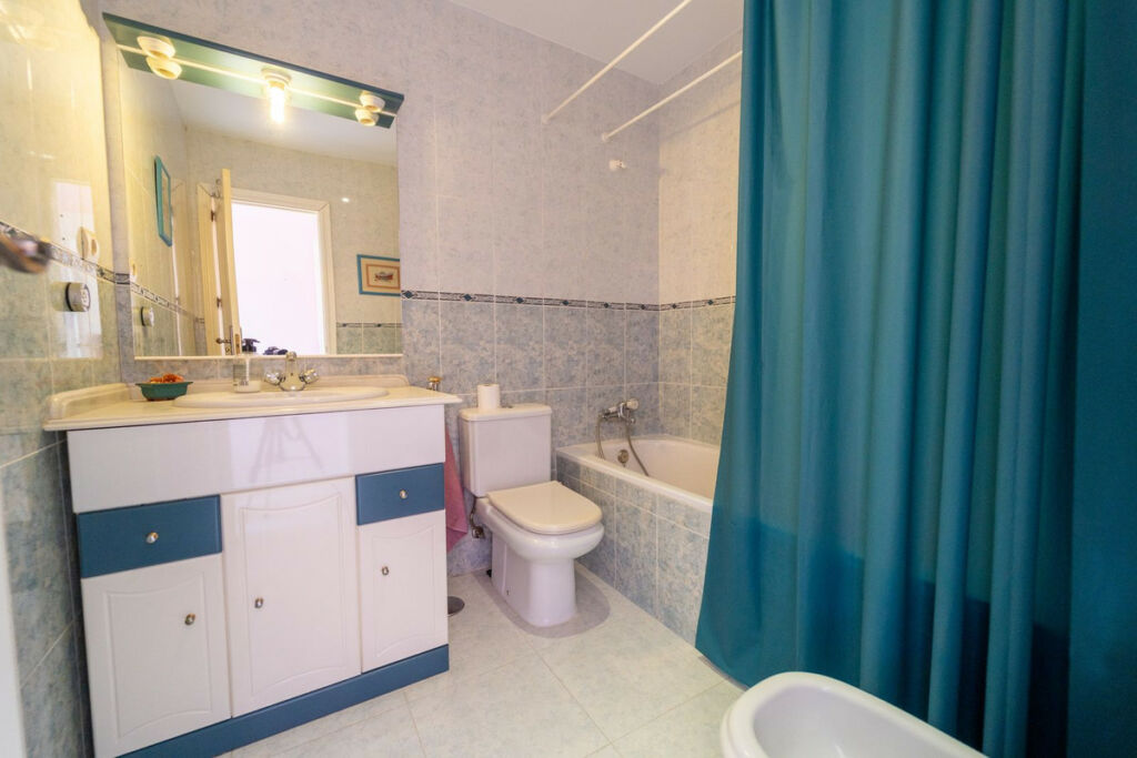 Townhouse Torreblanca Málaga - image 26