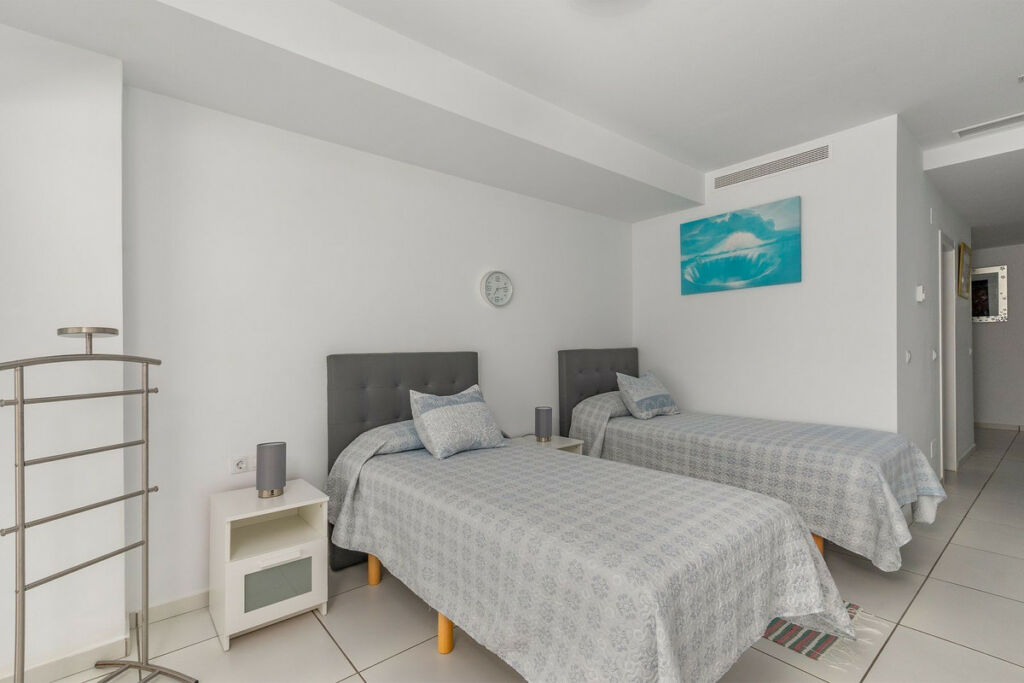 Detached Villa Benalmadena Málaga - image 25