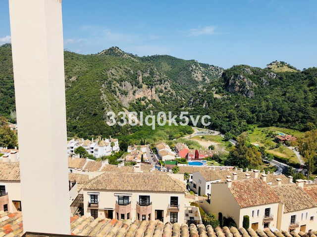 Townhouse Benahavís Málaga - image 26