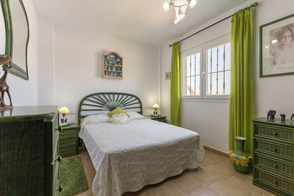 Detached Villa Algorfa Alicante - image 26