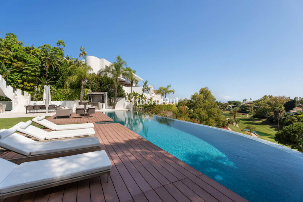 Detached Villa La Quinta Málaga - image 26