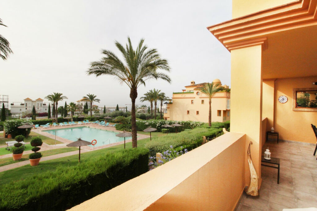 Middle Floor Apartment Los Flamingos Málaga - image 26