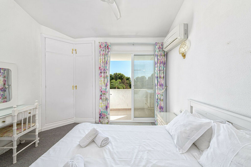 Penthouse Duplex Calahonda Málaga - image 26